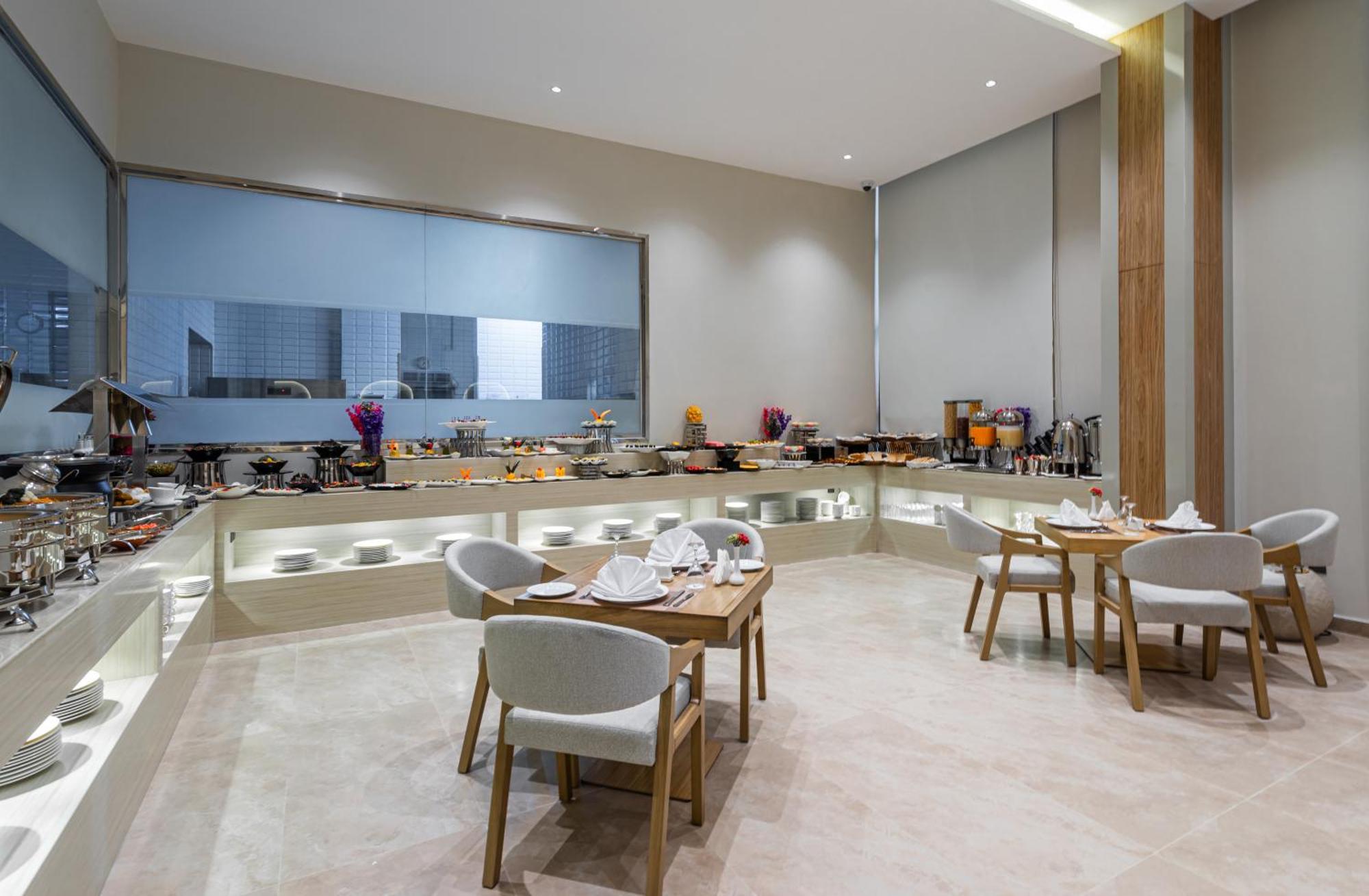 Voyage Hotel & Suites ริยาดห์ ภายนอก รูปภาพ