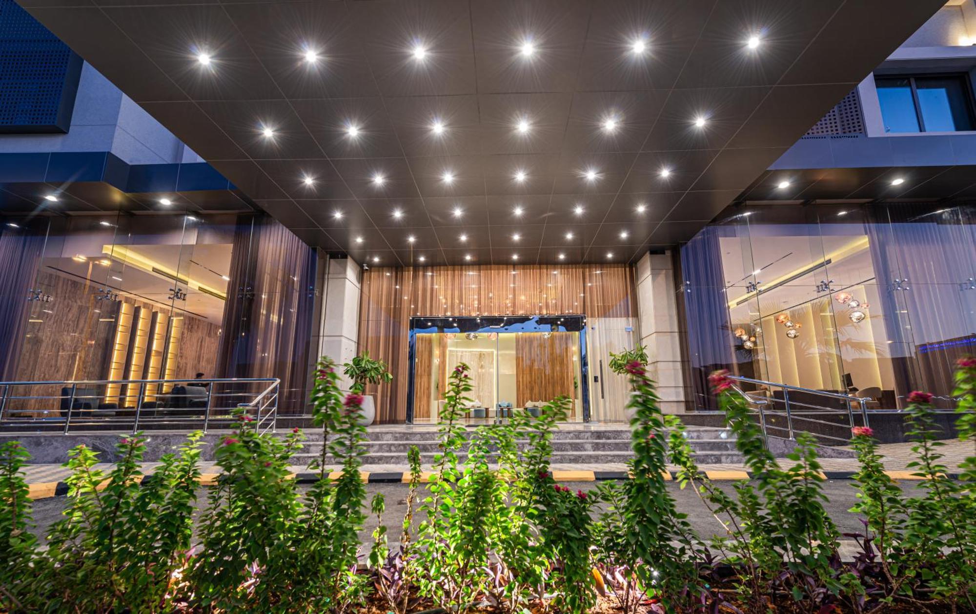 Voyage Hotel & Suites ริยาดห์ ภายนอก รูปภาพ